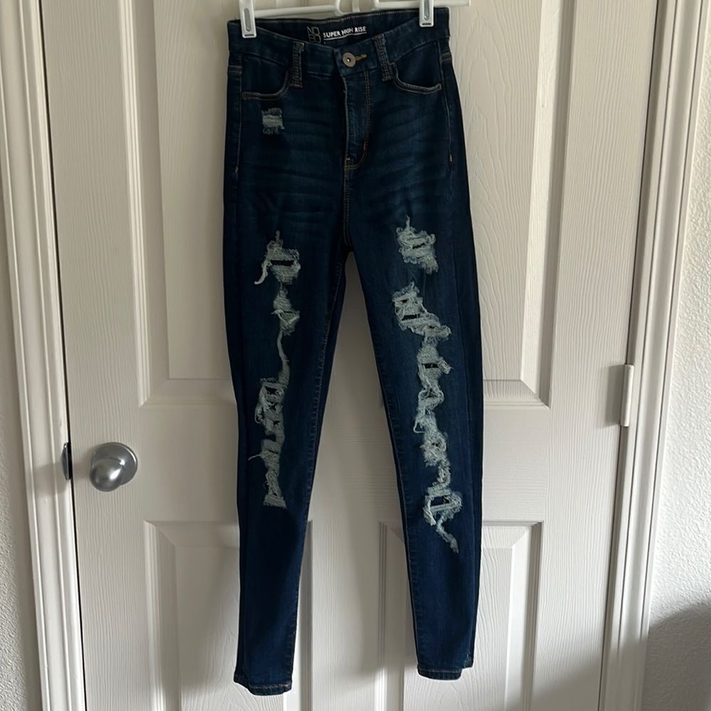 🔹4/$25 Ripped High-Rise Skinny Jeans